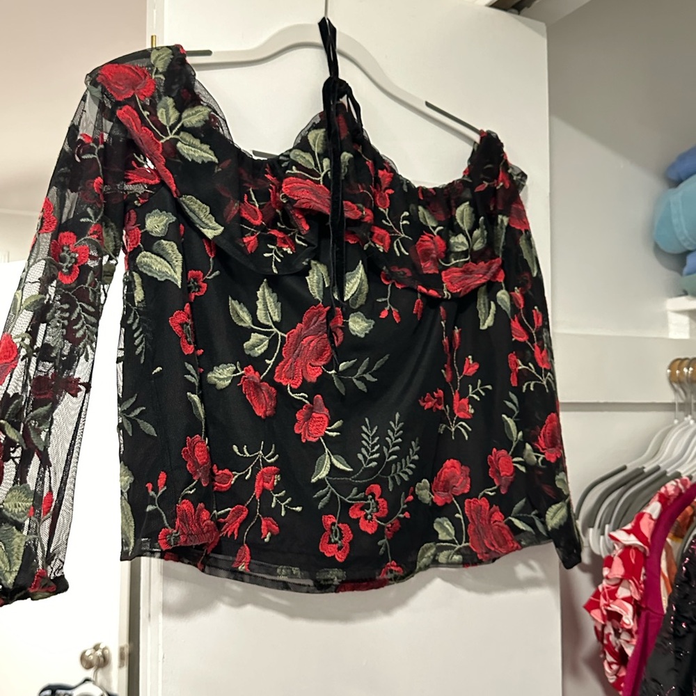 Cupcakes & Cashmere Off The Shoulder Hater Top